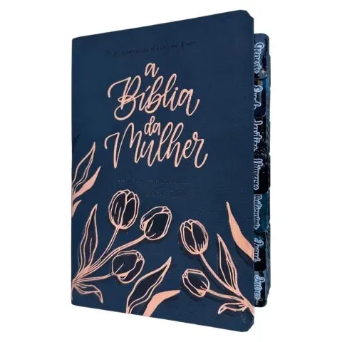 Capa do livro Biblia da Mulher de estudos Grande Preta aston com abas adesivas coladas NAA capa luxo SBB