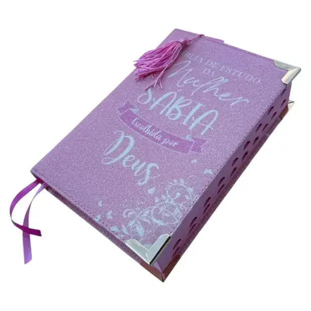 Foto do produto Bíblia Glitter Rosa 100% Mulher Sábia de Estudos Escolhida por Deus Full Color e Indice