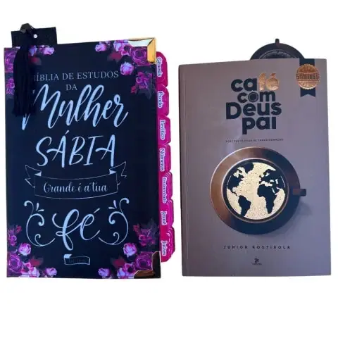 Foto do produto Kit Bíblia da Mulher Sábia de Estudos Preta Fé com abas e Harpa + marca página + cafe com Deus Pai 2025